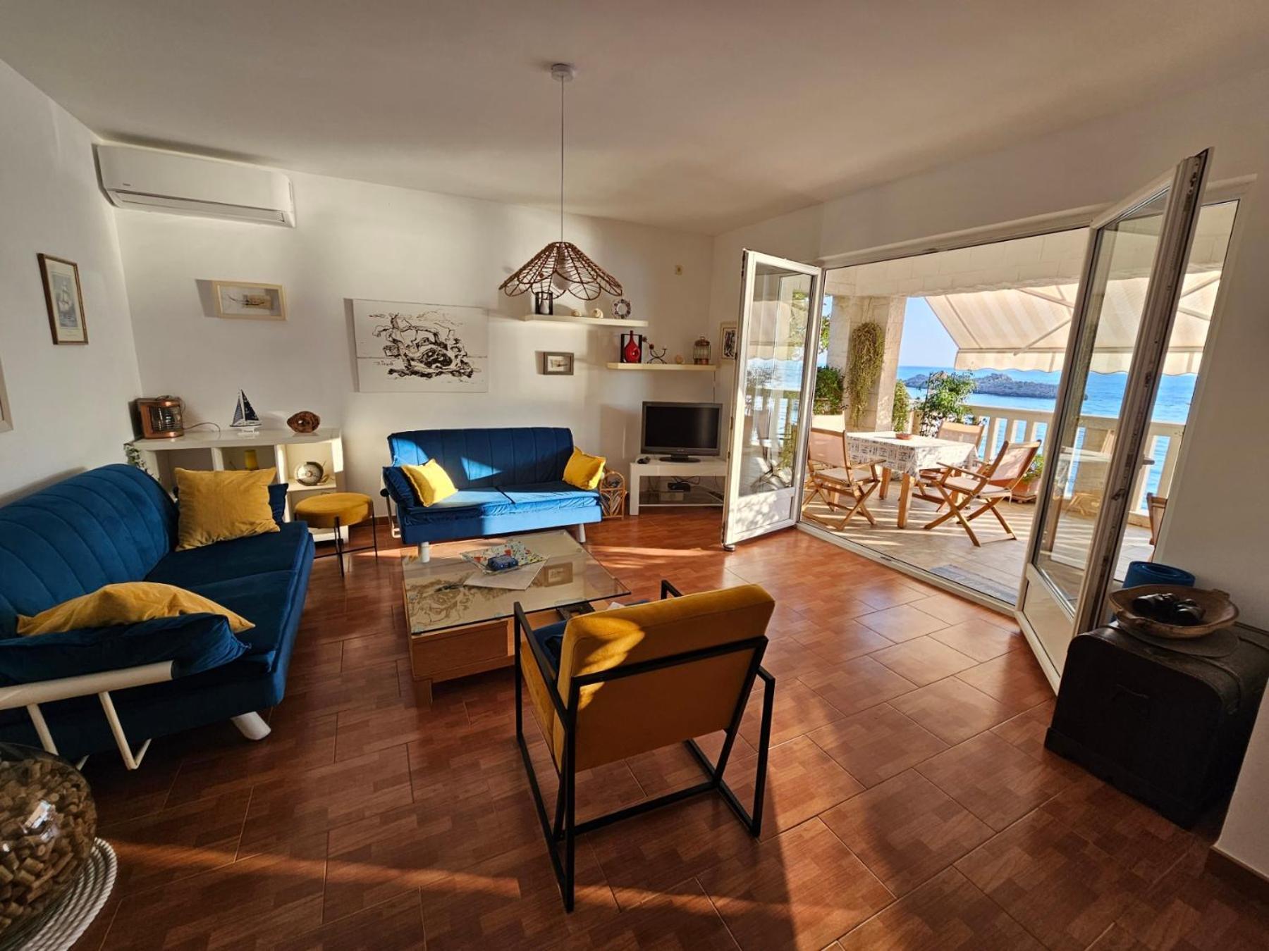 סבטי סטפן Beachfront First Line View מראה חיצוני תמונה
